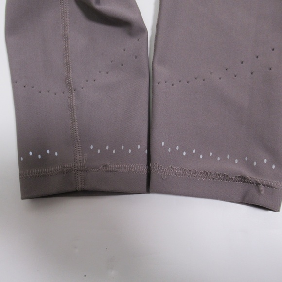 Lululemon Zoned In Tight *27" Lunar Rock Size 4 Breathable Tight Senseknit - Picture 12 of 12